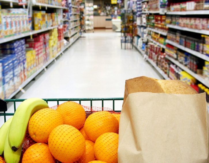 Il supermercato diventa banca: la nuova tendenza arriva in Italia