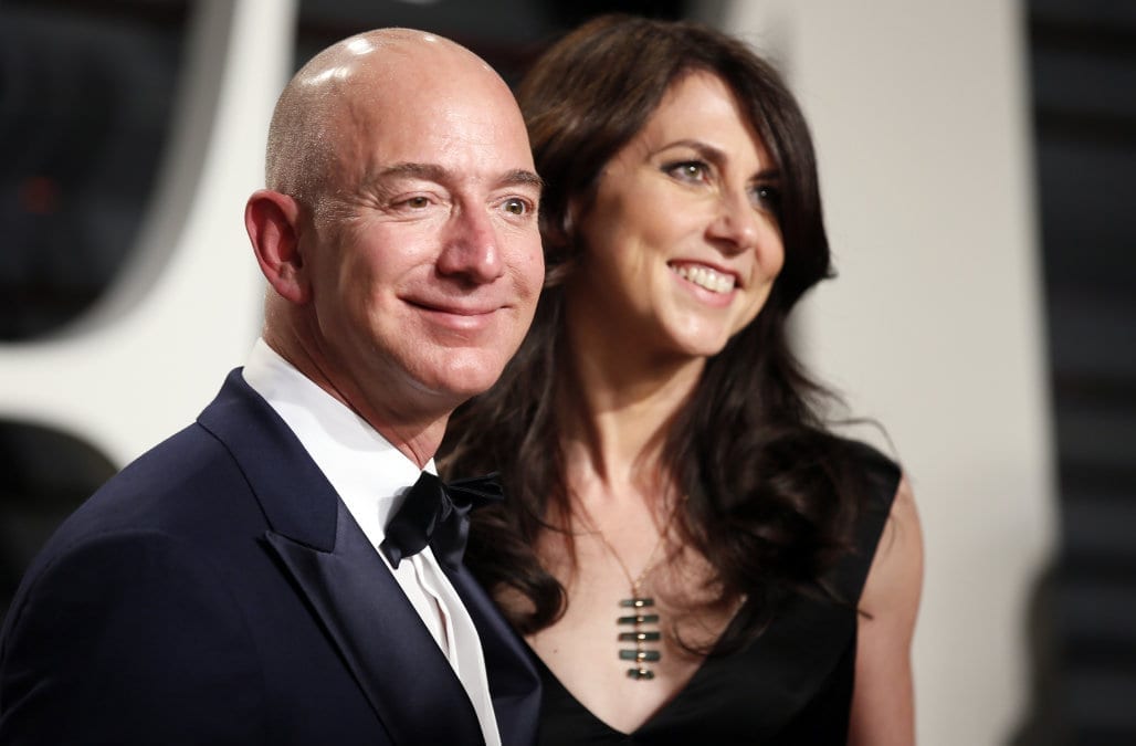 Jeff Bezos annuncia un fondo da 33 milioni di dollari per i “sognatori”