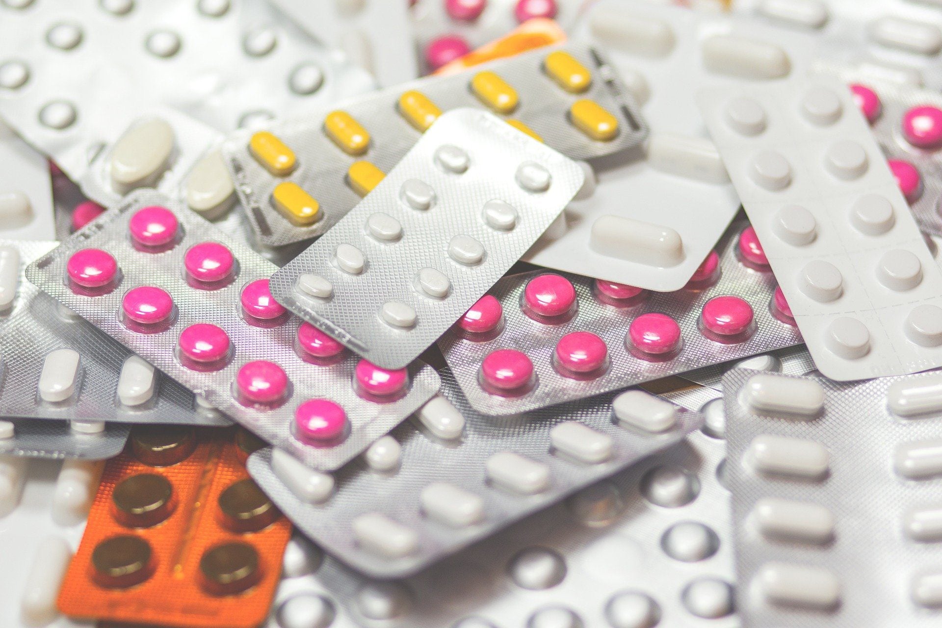 La nuova cura contro il Covid passa attraverso i farmaci generici