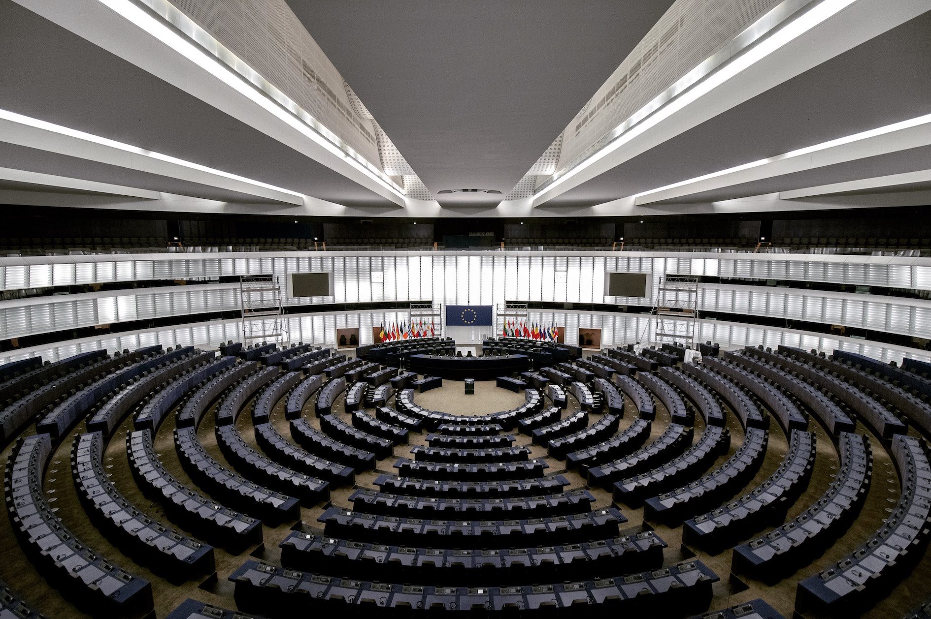 Elezioni europee 2024: in Belgio diritto di voto esteso ai sedicenni per votare il Parlamento