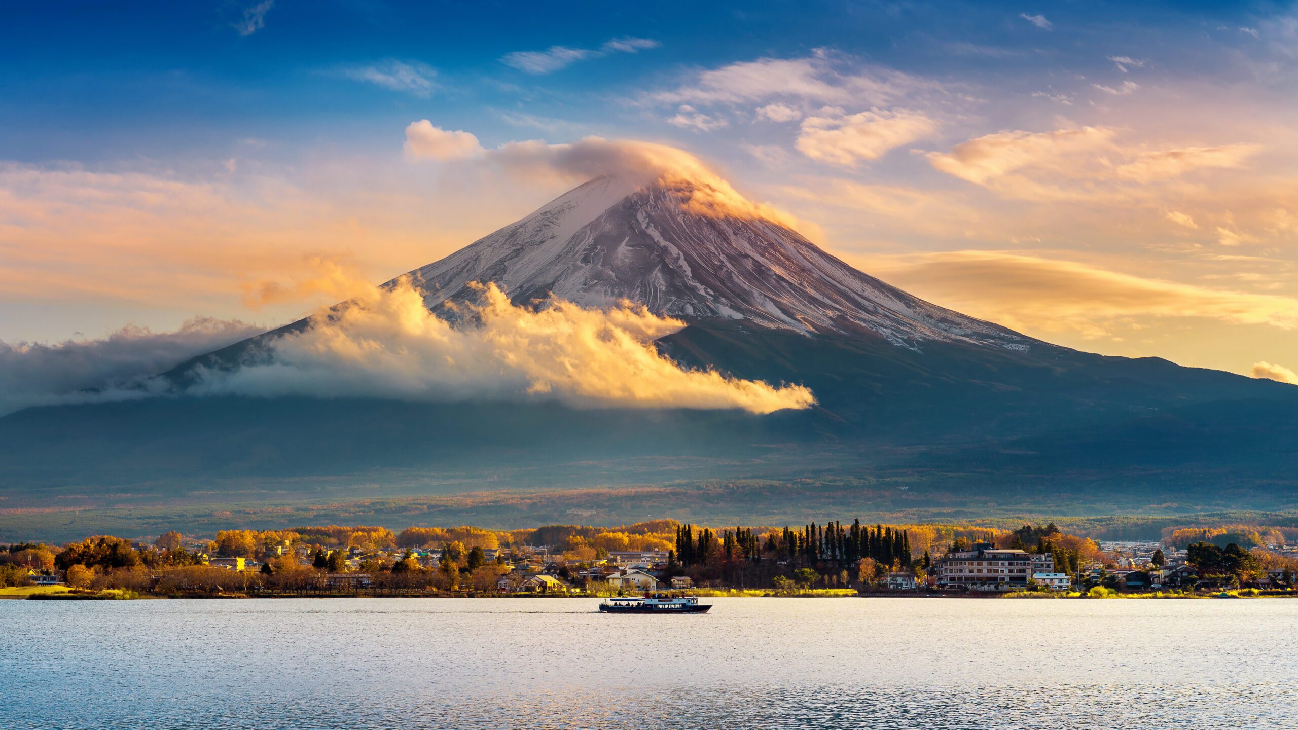Soluzioni per il turismo di massa: da Venezia al Monte Fuji