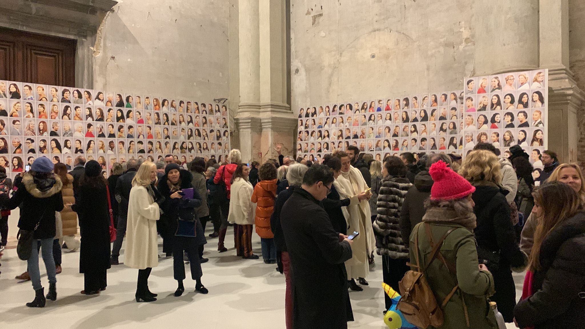 Futuro, donne e città, alla mostra di Pierre Maraval a Venezia. Foto @edoardocasolo
