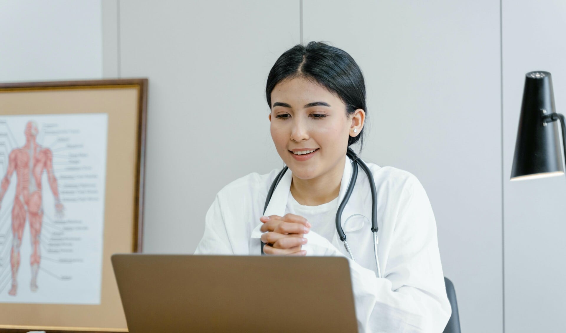 L’utilizzo della telemedicina per l’assistenza agli anziani