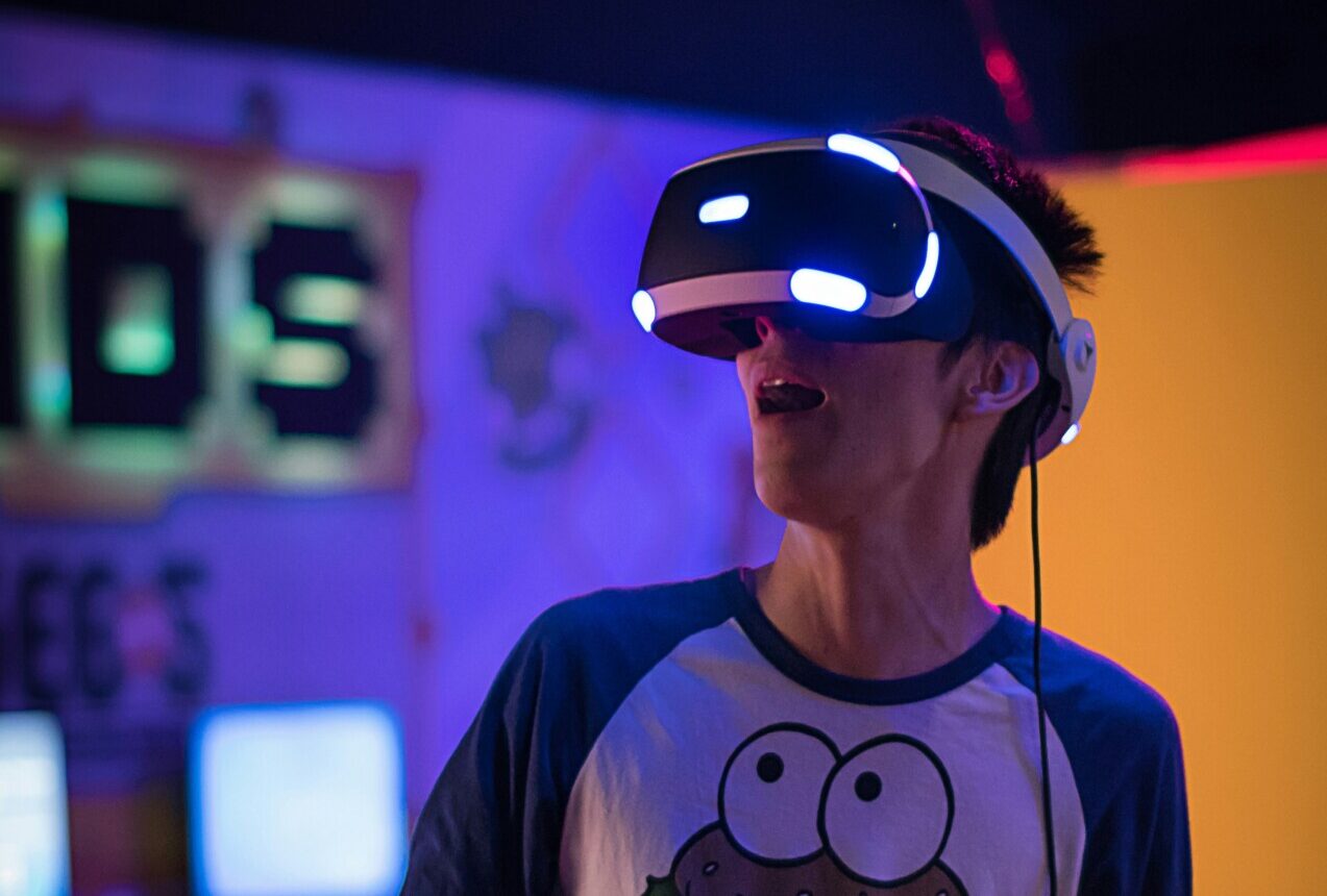 Nativi digitali: sfide e vantaggi nell’era dell’iperconnessione