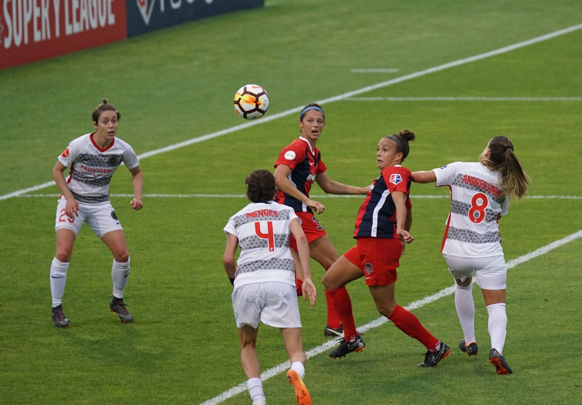 Sport in tv: il primo canale televisivo dedicato allo sport femminile