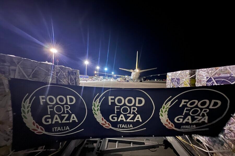 Gaza aiuti umanitari missione italiana Food for Gaza